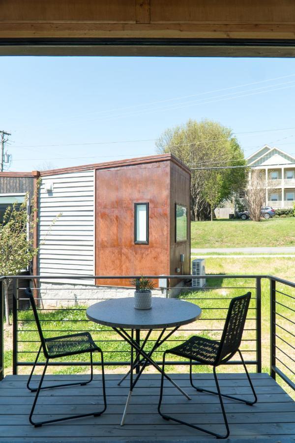 Ironwood Grove, Tiny House Hotel Nashville Exterior photo